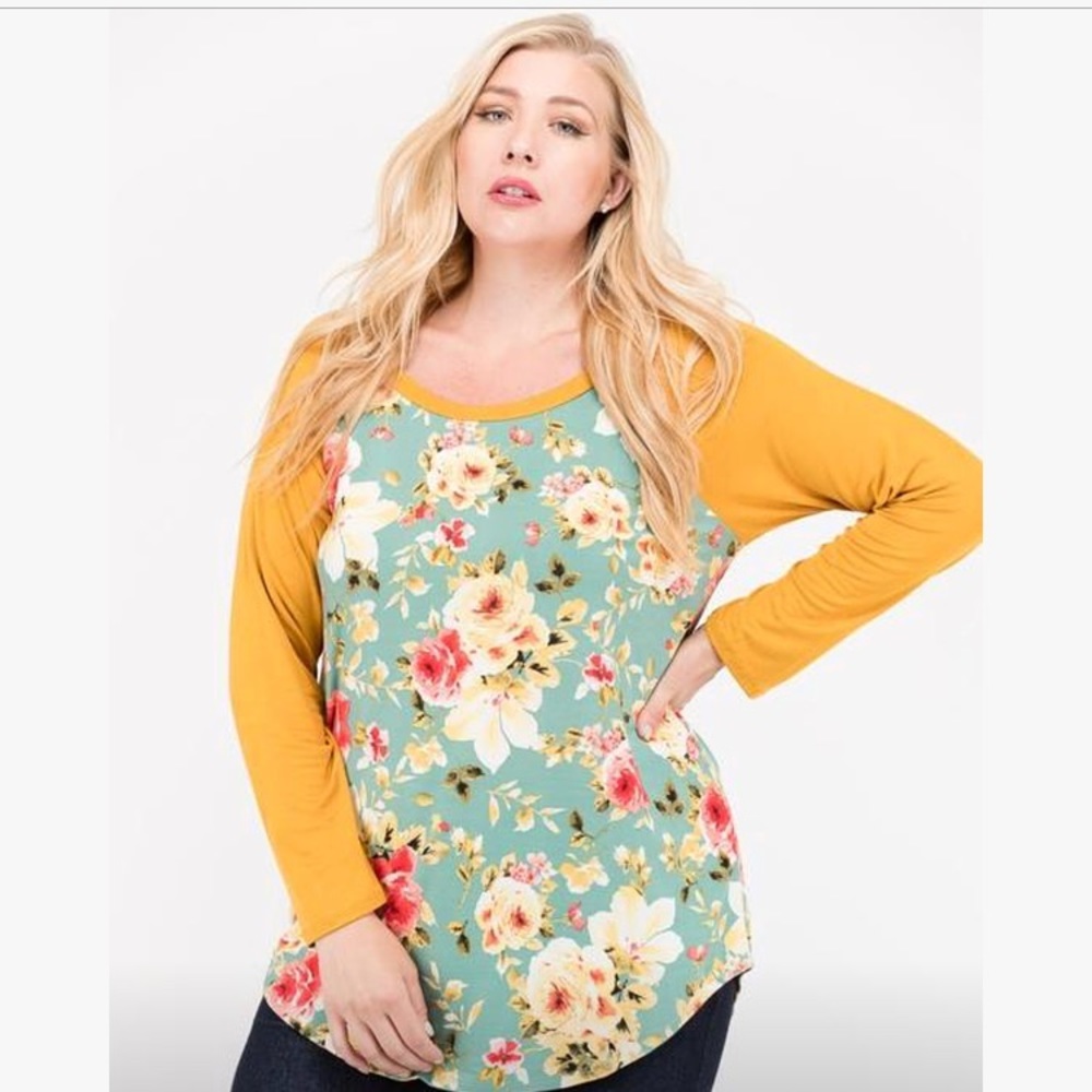 Floral Scoop Neck Long Sleeve Top -BRAND NEW!